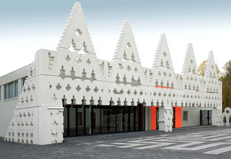 圣卢卡斯艺术学院由艺术工作室设计