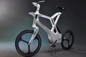 这款面向未来都市的电动自行车的框架设计灵感来自于人体骨骼结构!