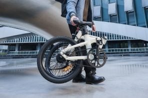 超便携、低维护的折叠电动自行车让你的通勤更智能、更愉快