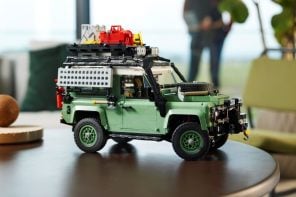 LEGO’s most detailed Land Rover Defender comes with swappable engines, functional steering, and even a toolbox