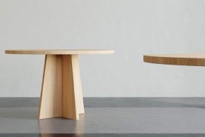 这款简约+可持续的边桌具有自组装设计和独特的起源/灵感故事