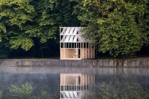 Japanese-inspired minimal tea house pavilion provides respite to visitors of a Czech lake