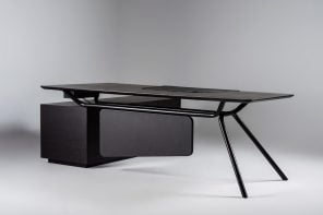 Arqus桌子是为了代替重+笨重的家具通常发现在公司办公室